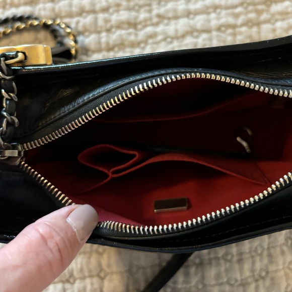 Authentic Chanel Hobo bag.  Excellent like new condition. - Picture 9 of 11